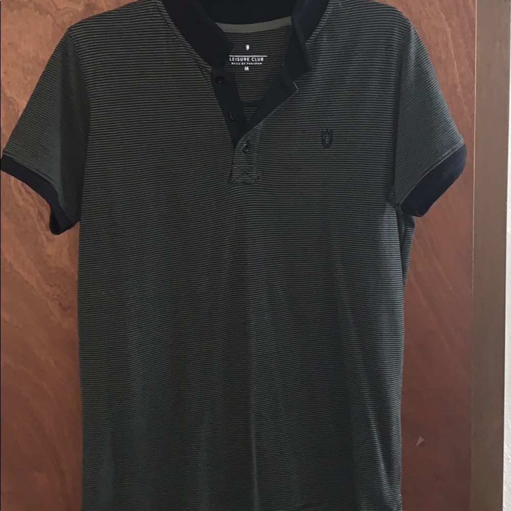 collar t-shirt